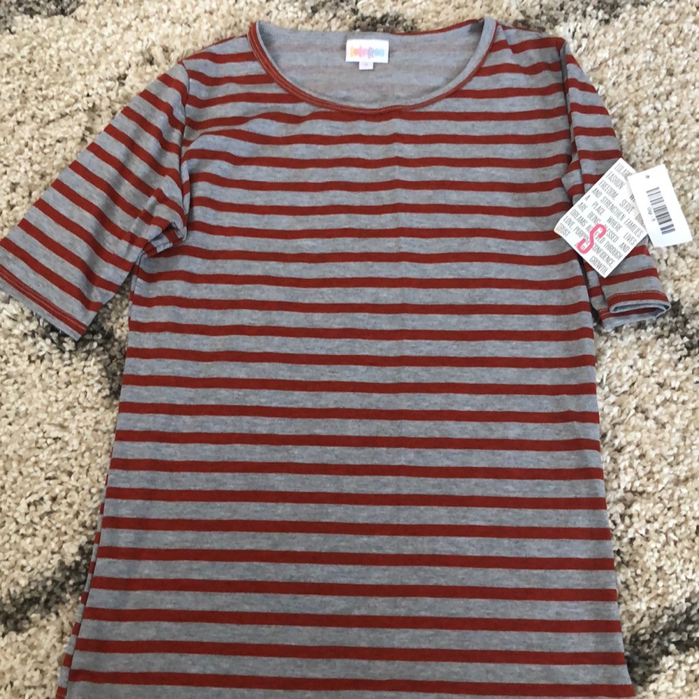 Lularoe Gigi top